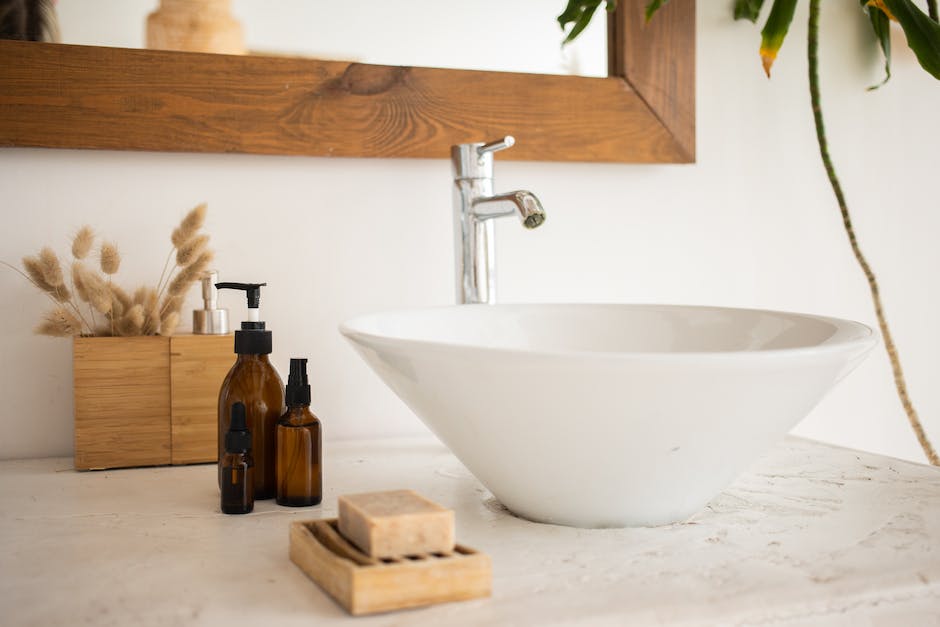 Jak wybrać idealną umywalkę nablatową dla twojej łazienki: Praktyczne porady i wskazówki